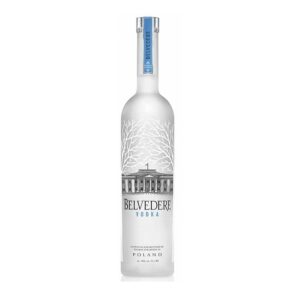 Botella de Vodka Belvedere Pure 70cl sobre fondo blanco – Vodka premium polaco disponible en Barcelona Wines Online