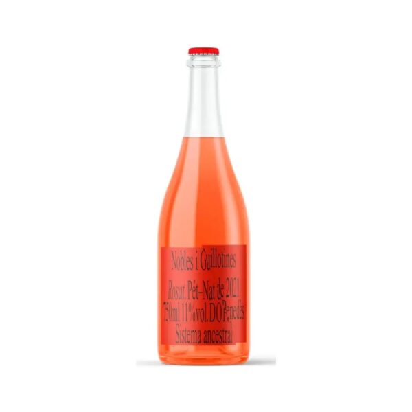 Botella de Nobles I Guillotines Rosat, vino rosado afrutado y fresco de la región de Cataluña.